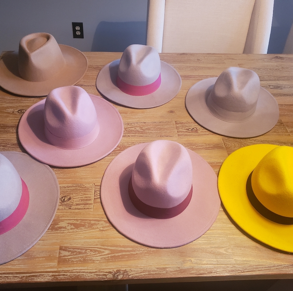 Hat - Picture 3 of 7